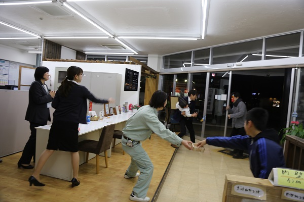 お客様と豆まき 節分のイベント